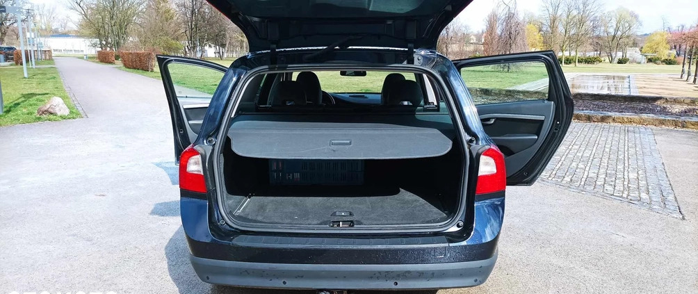 Volvo V70 cena 20500 przebieg: 399000, rok produkcji 2009 z Zdzieszowice małe 92